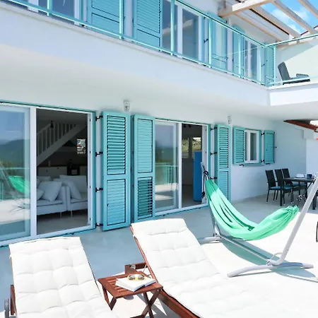 Haus Seawind 416s * Лабин